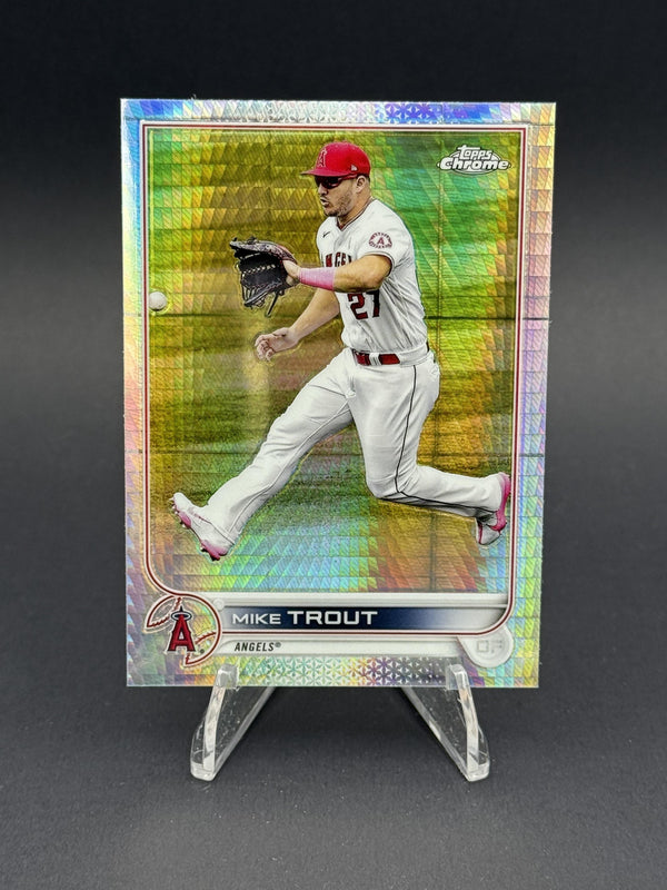 2017 Topps Chrome #200 Mike Trout Prism Refractor