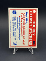 1985-86 Topps #32b New York Islanders Stickers Logo top
