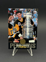 1993-94 Leaf #8 Mario Lemieux Mario Lemieux Collection